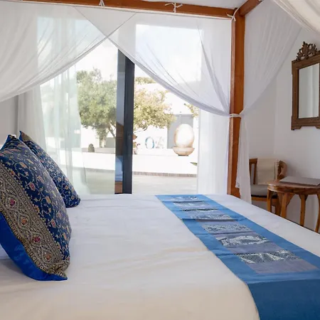 Lagoa House - Breakfast Included לינה וארוחת בוקר