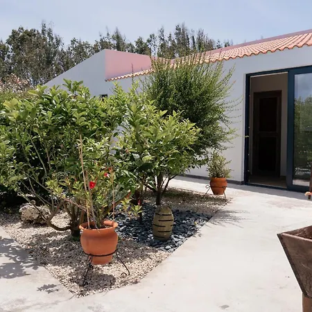 לינה וארוחת בוקר Lagoa House - Breakfast Included