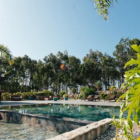 Lagoa House - Breakfast Included לינה וארוחת בוקר 4*